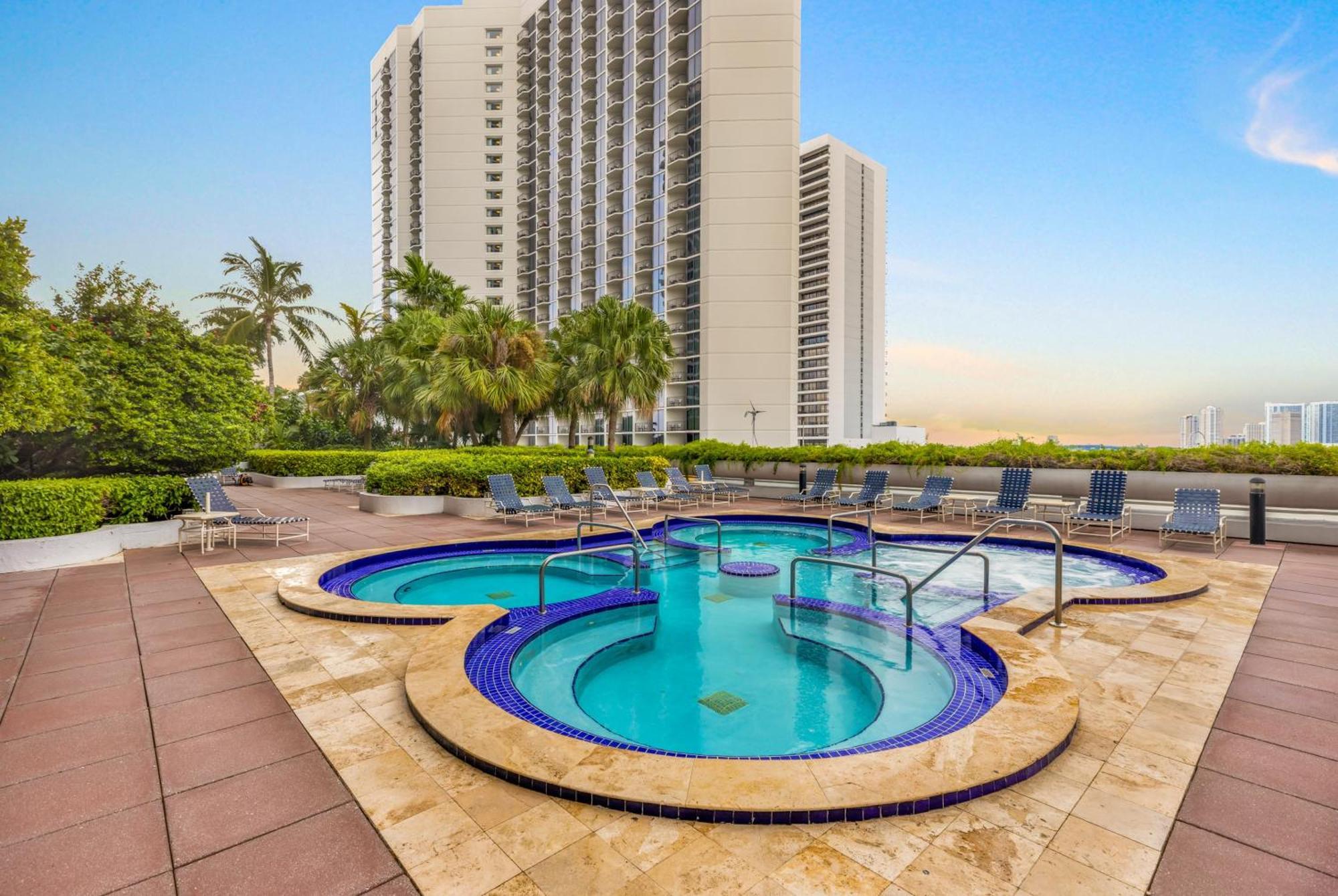 Opal Crush Water View Apartamento Miami